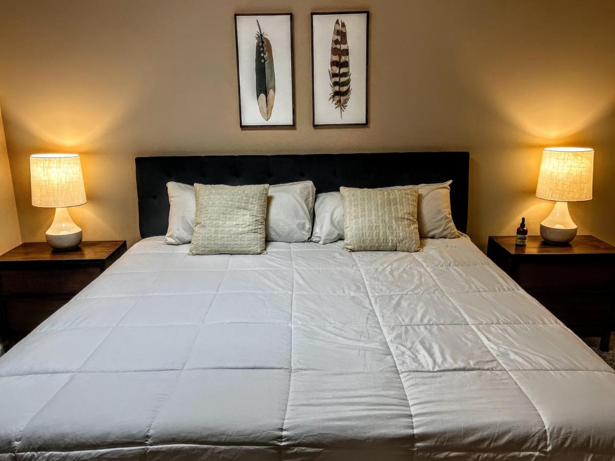 Ole Smoky Bnb - Game Room, Hot Tub, Mtn Views! 비둘기 포지 외부 사진